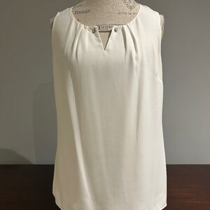 Sleeveless dress top - off white